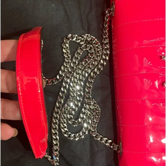 ❤️TRADED❤️YSL Saint Laurent HOT PINK patent LIKE NEW silver logo Vicky crossbody - Picture 8 of 15